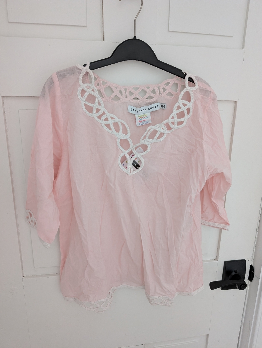 NWT Gretchen Scott Embroidered Top Size M